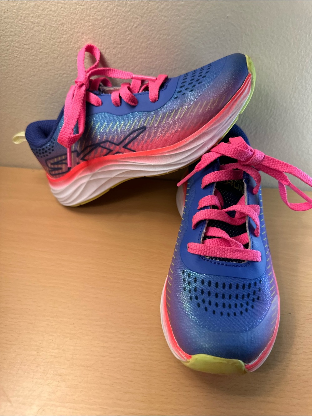 Skechers Go-Run Accelerate - Glitter Craze Girls Shoes Size 12.5 303899L